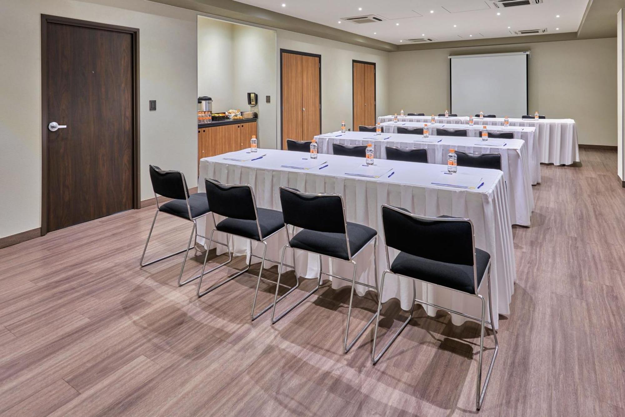 City Express By Marriott Piedras Negras Extérieur photo