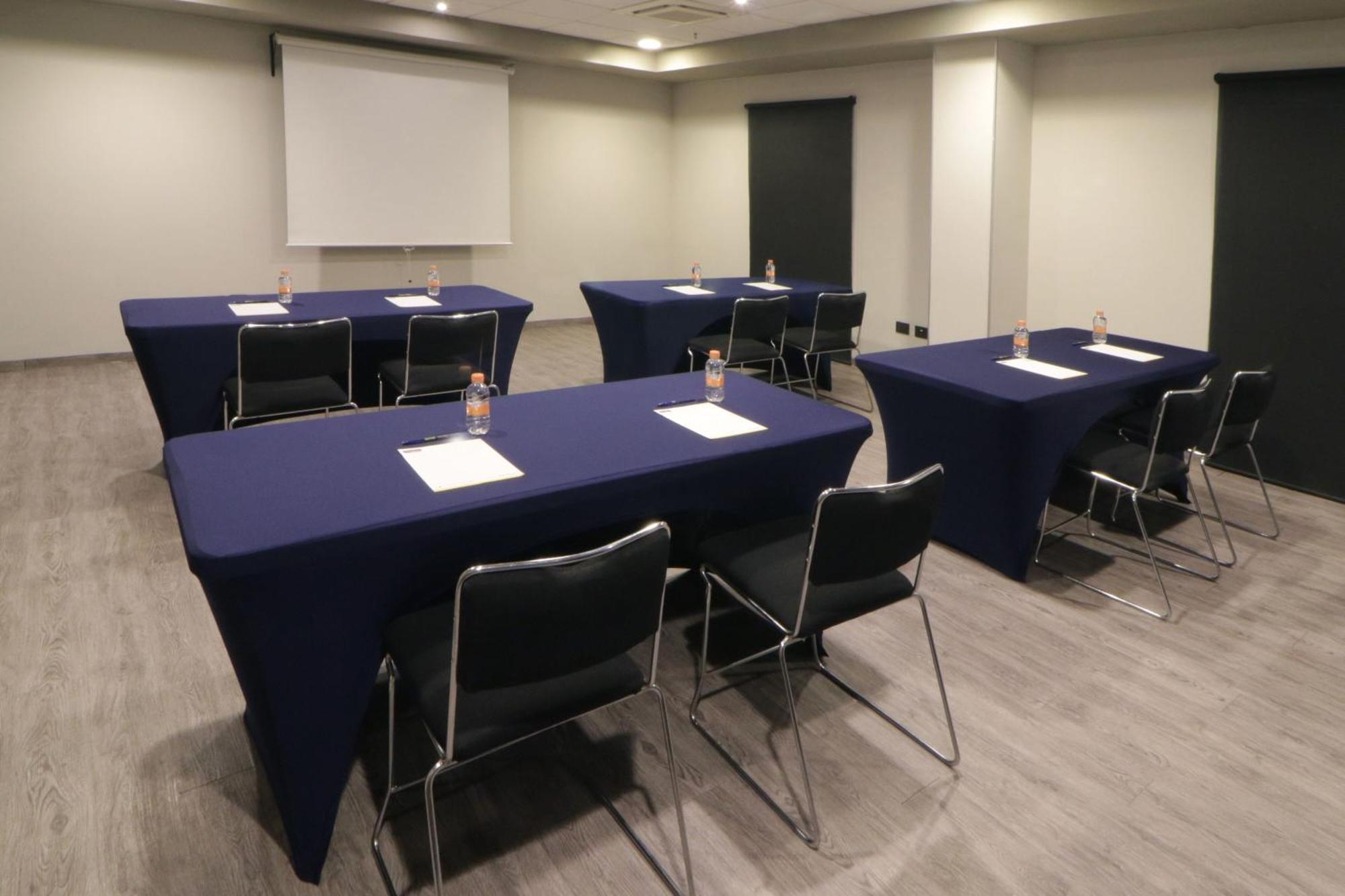 City Express By Marriott Piedras Negras Extérieur photo